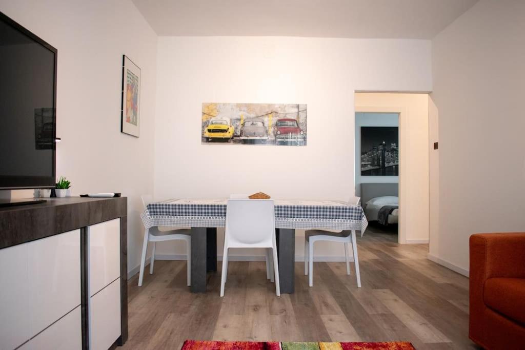 10Min From Center, 3 Bedroom Apartment With Balcony Trento Exterior photo