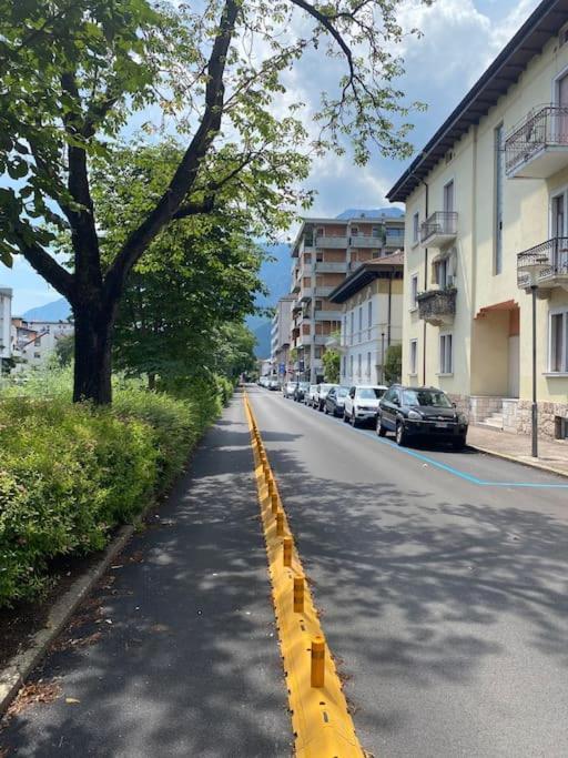 10Min From Center, 3 Bedroom Apartment With Balcony Trento Exterior photo